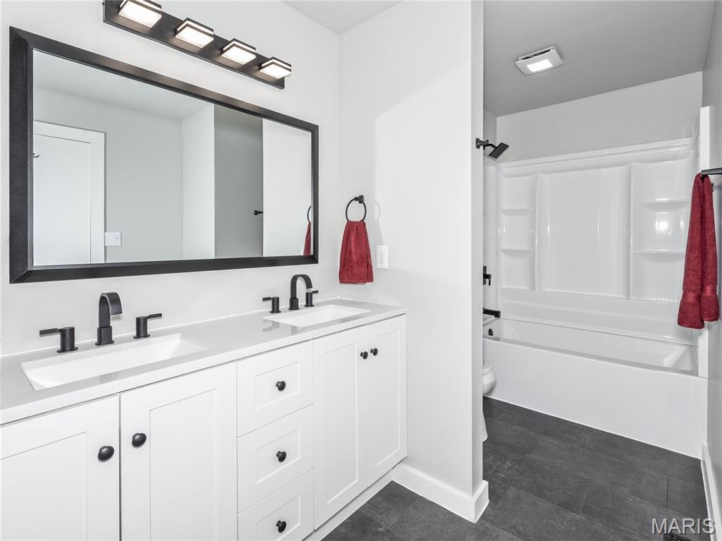 1103 7th Street Highland, IL 62249 - Photo 10 of 20