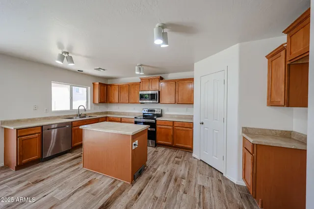 $379,900 | 11627 West Hackbarth Drive, Youngtown, AZ 85363