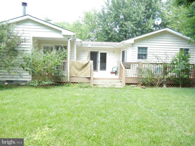 107 Monroe Manor Road Stevensville, MD 21619 - Photo 20 of 21 exterior rear - laarge deck