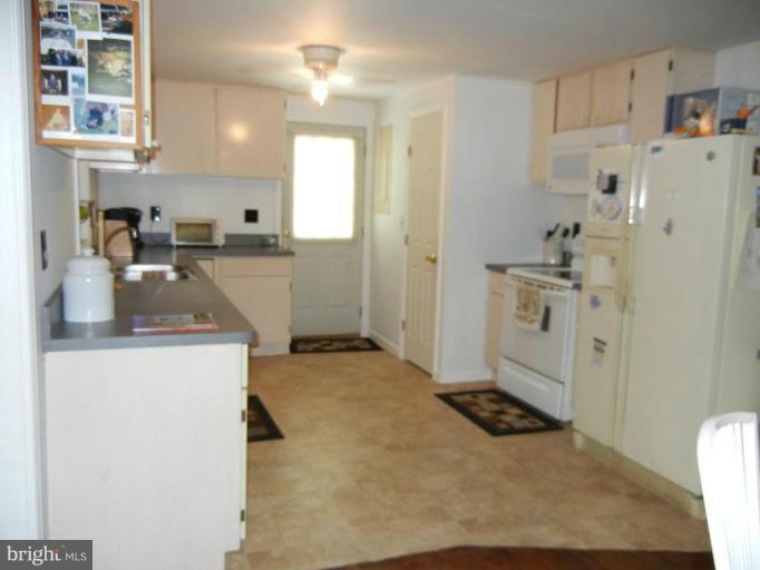 107 Monroe Manor Road Stevensville, MD 21619 - Photo 10 of 21 Kitchen