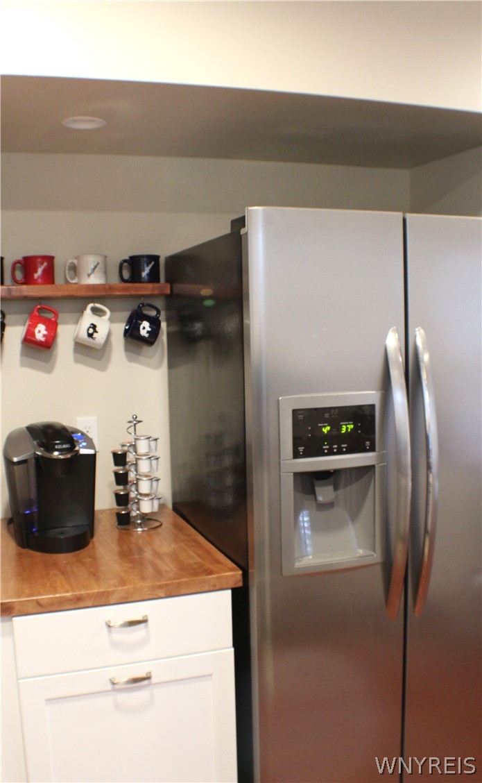 9361 Lake Shore Road Evans, NY 14006 - Photo 11 of 34 coffee station