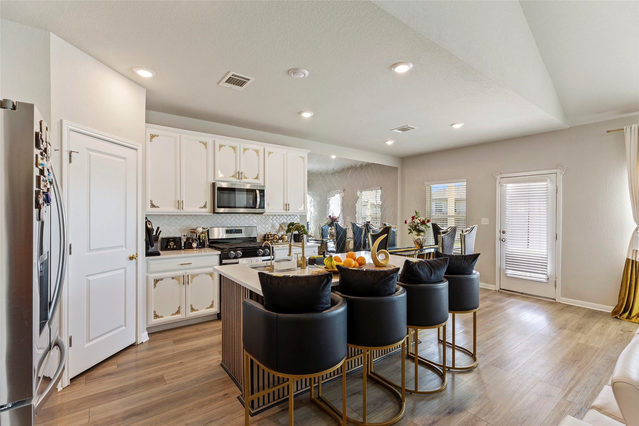323 Windy Reed Road Hutto, TX 78634 - Photo 12 of 40 Gallery Image 12