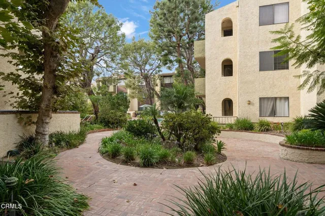 $699,000 | 497 East California Boulevard, Unit 119, Pasadena, CA 91106