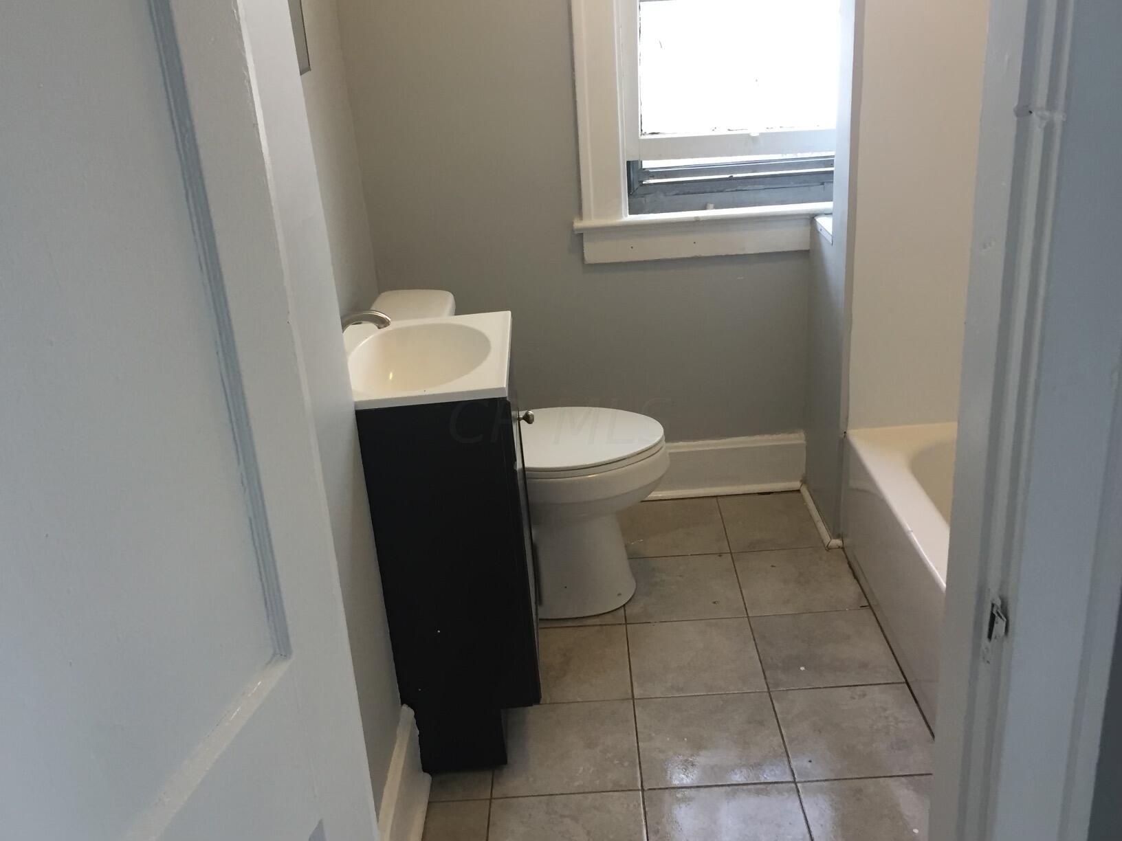 930 Ellsworth Avenue Columbus, OH 43206 - Photo 21 of 22