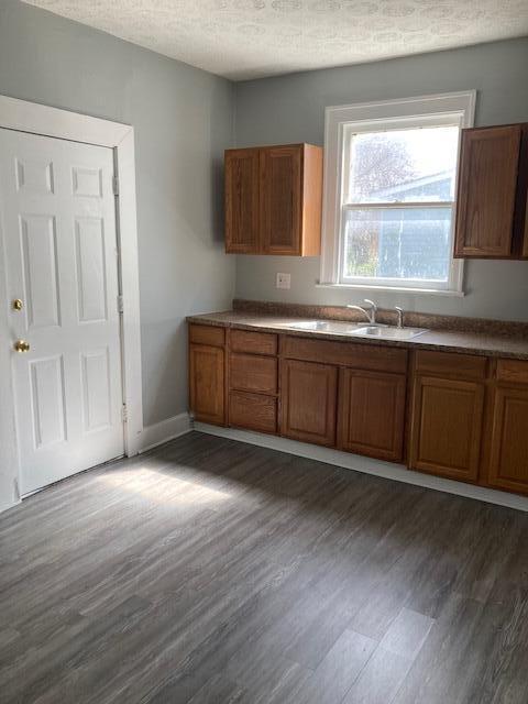 930 Ellsworth Avenue Columbus, OH 43206 - Photo 10 of 22
