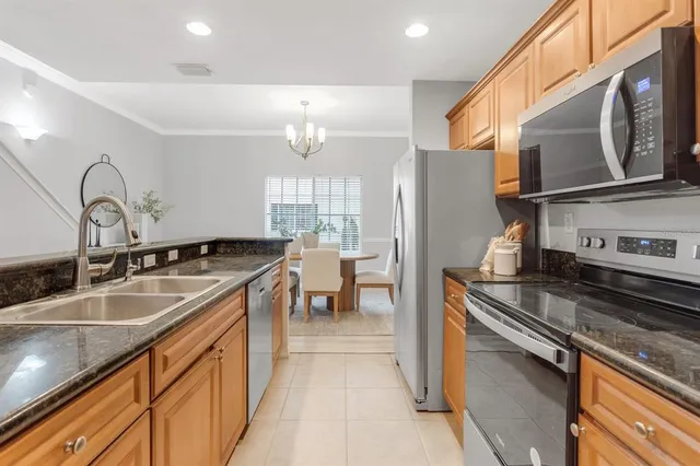 $415,000 | 5246 Hampton Beach Place, Tampa, FL 33609