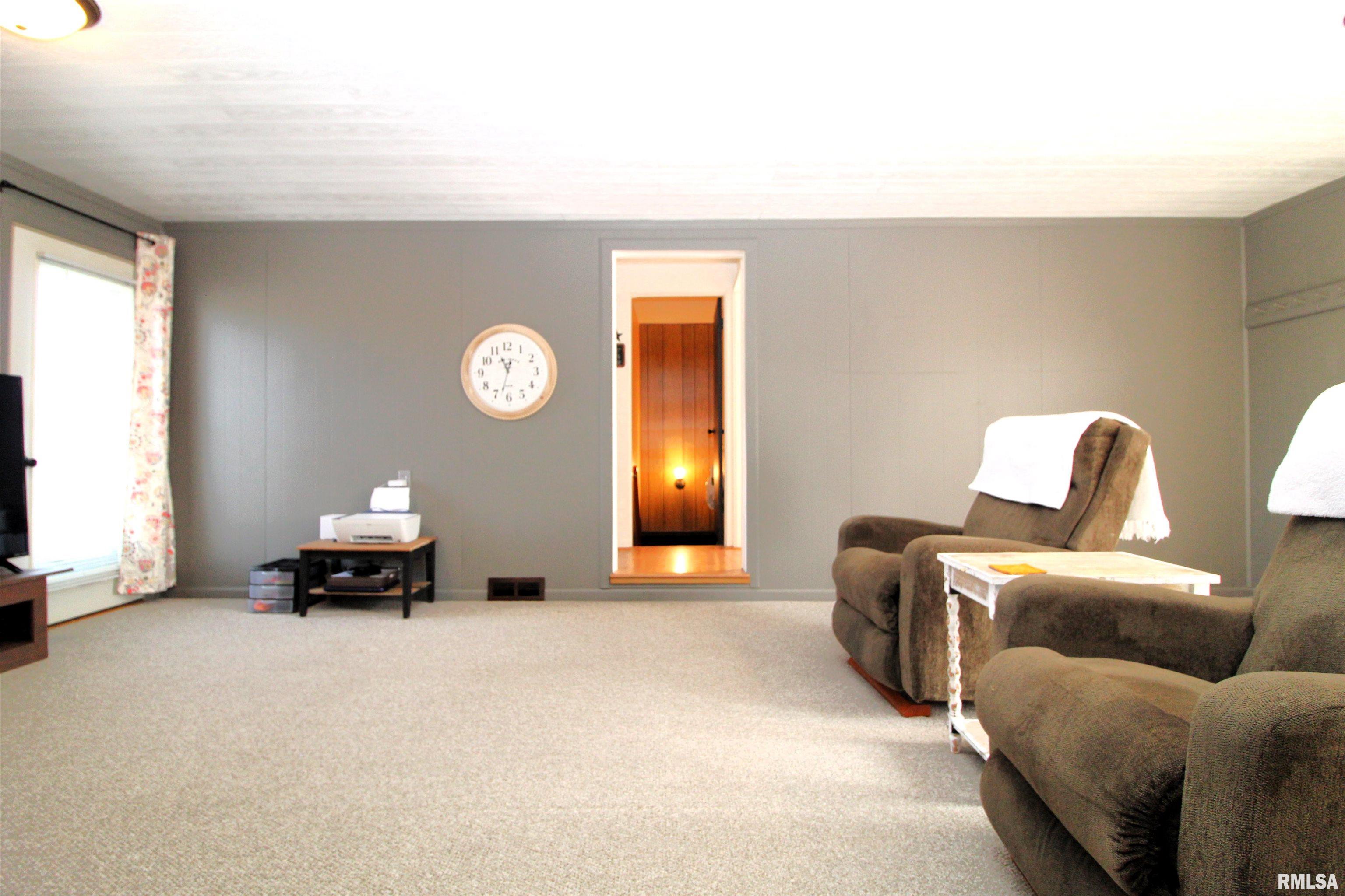 1513 Tennell Road Pekin, IL 61554 - Photo 15 of 53 Gallery Image 15