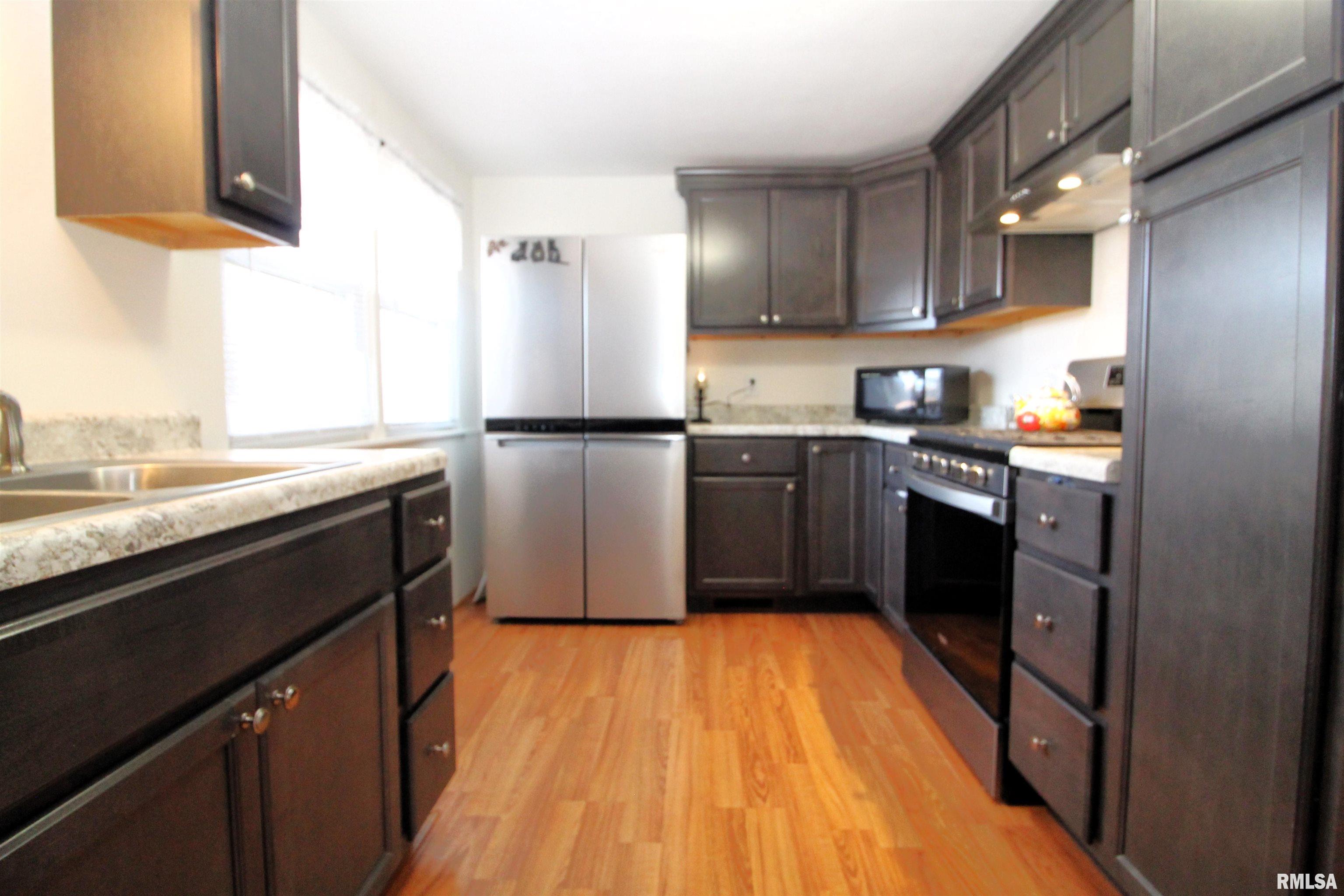 1513 Tennell Road Pekin, IL 61554 - Photo 20 of 53 Gallery Image 20