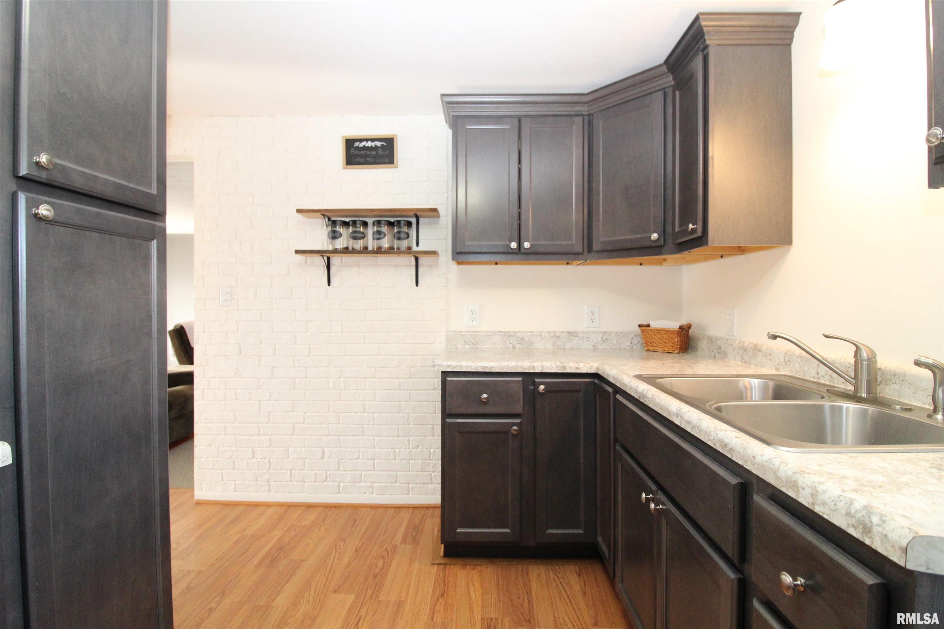 1513 Tennell Road Pekin, IL 61554 - Photo 25 of 53 Gallery Image 25