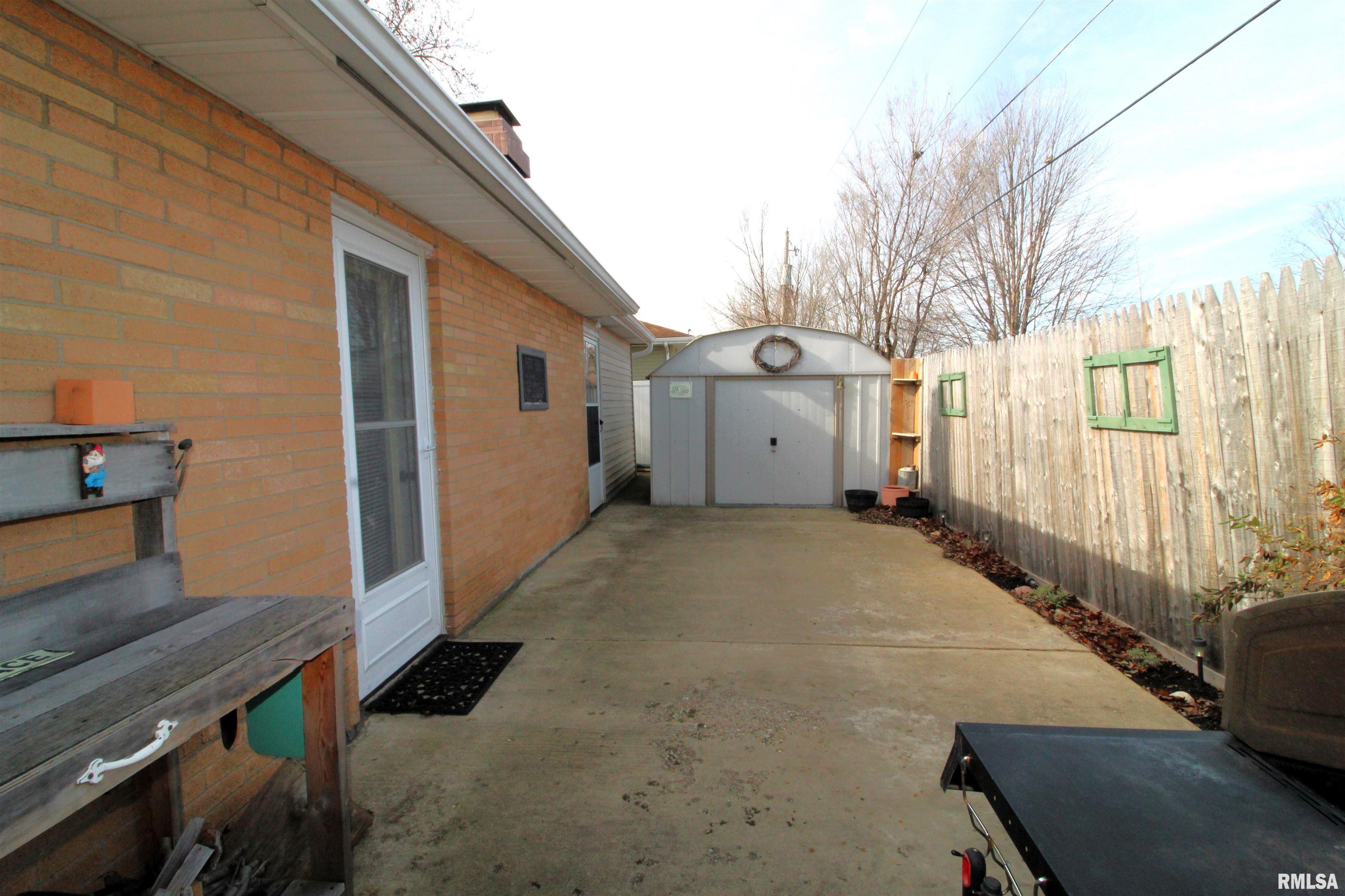 1513 Tennell Road Pekin, IL 61554 - Photo 50 of 53 Gallery Image 50