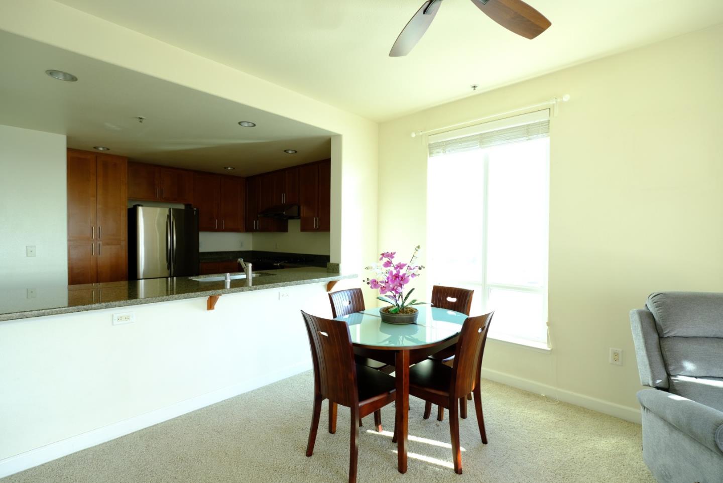 423 7th Street, Unit 901 Oakland, CA 94607 - Photo 7 of 13