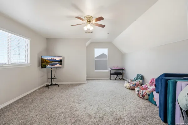 $265,000 | 9710 Logans Ridge Drive, Converse, TX 78109