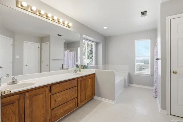 $278,000 | 9710 Logans Ridge Drive, Converse, TX 78109