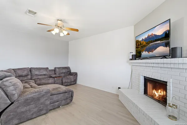 $265,000 | 9710 Logans Ridge Drive, Converse, TX 78109