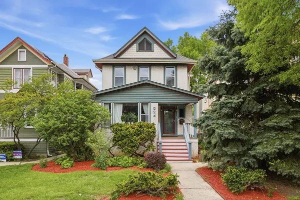 $549,900 | 524 North Lombard Avenue, Oak Park, IL 60302