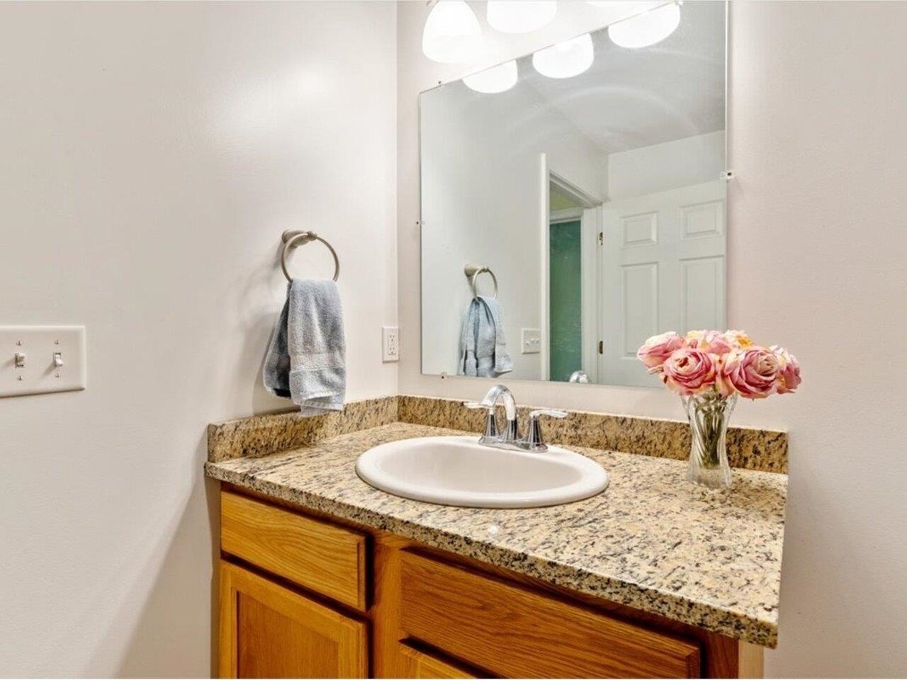 437 Lapan Road St. Albans Town, VT 05468 - Photo 18 of 40