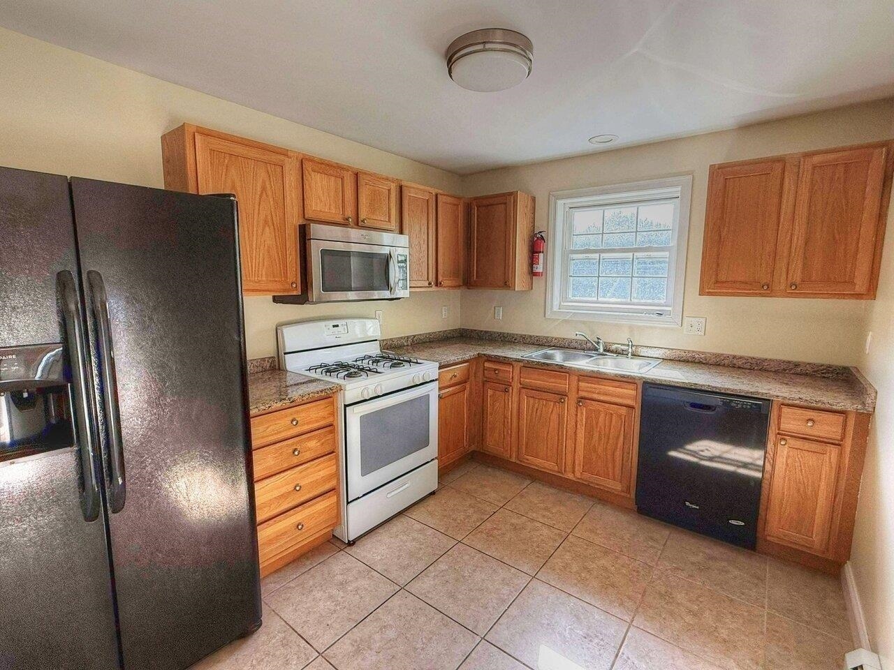 437 Lapan Road St. Albans Town, VT 05468 - Photo 26 of 40