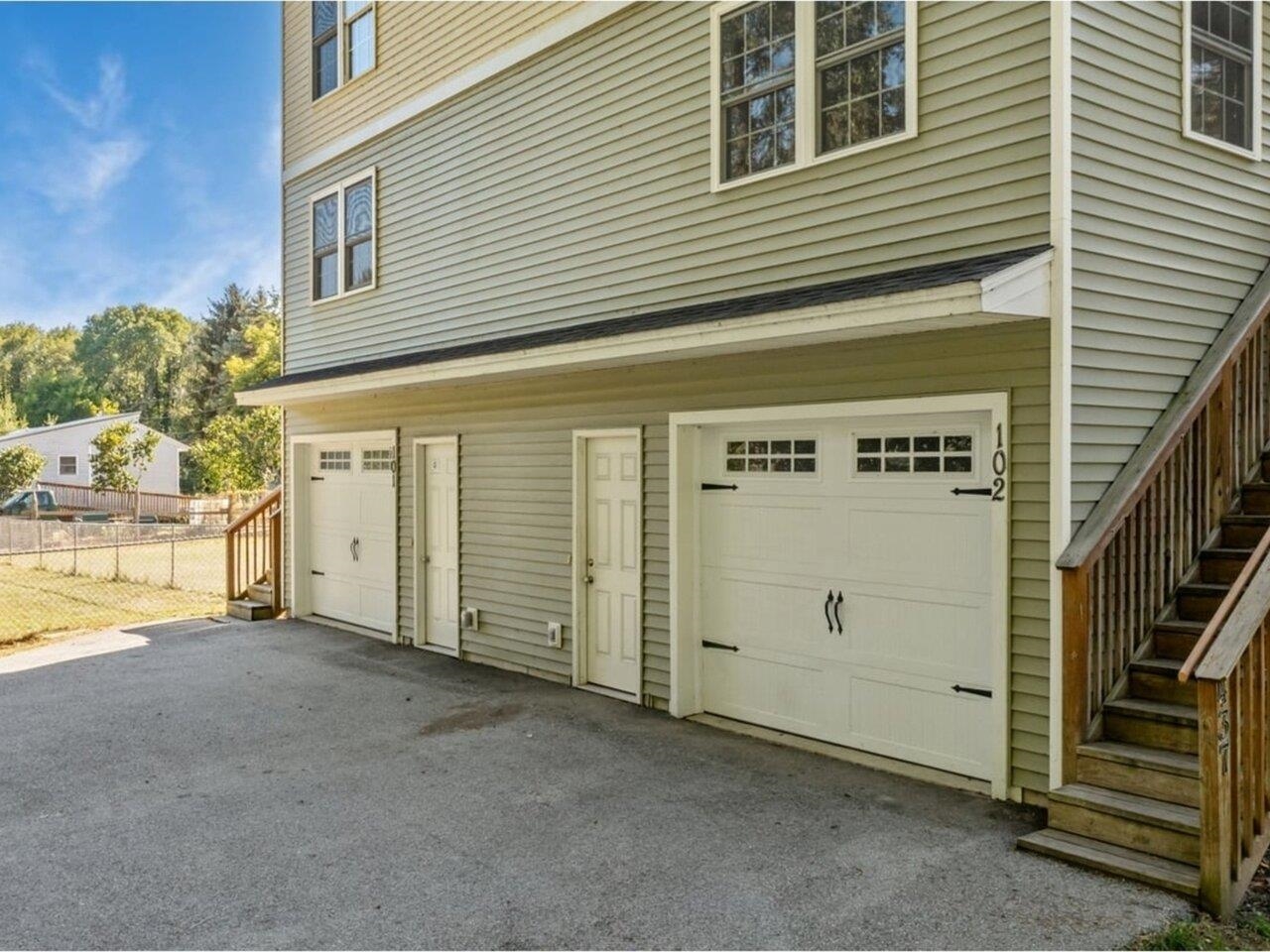 437 Lapan Road St. Albans Town, VT 05468 - Photo 3 of 40