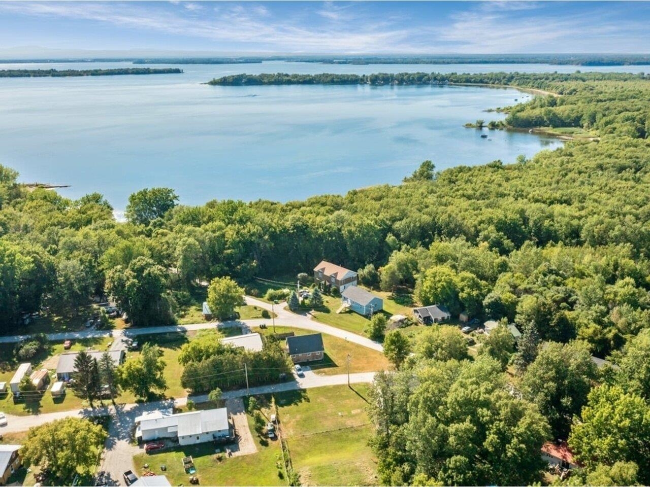 437 Lapan Road St. Albans Town, VT 05468 - Photo 5 of 40