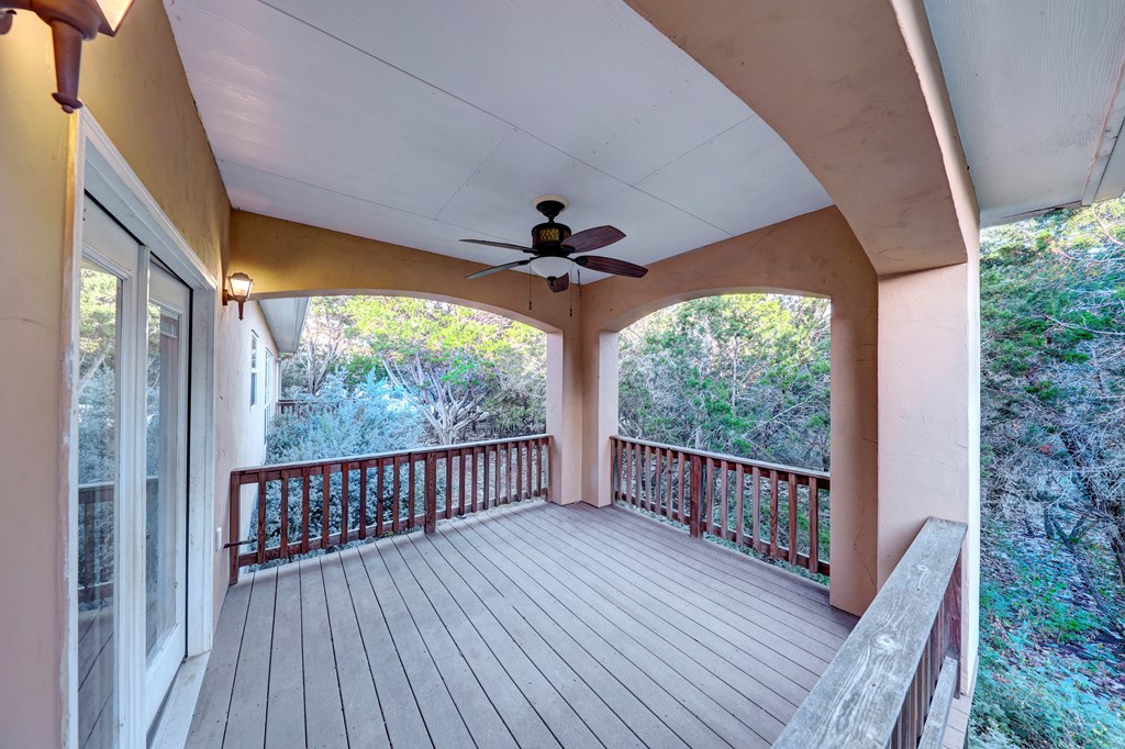 203 Rimrock Circle West Ingram, TX 78025 - Photo 5 of 23