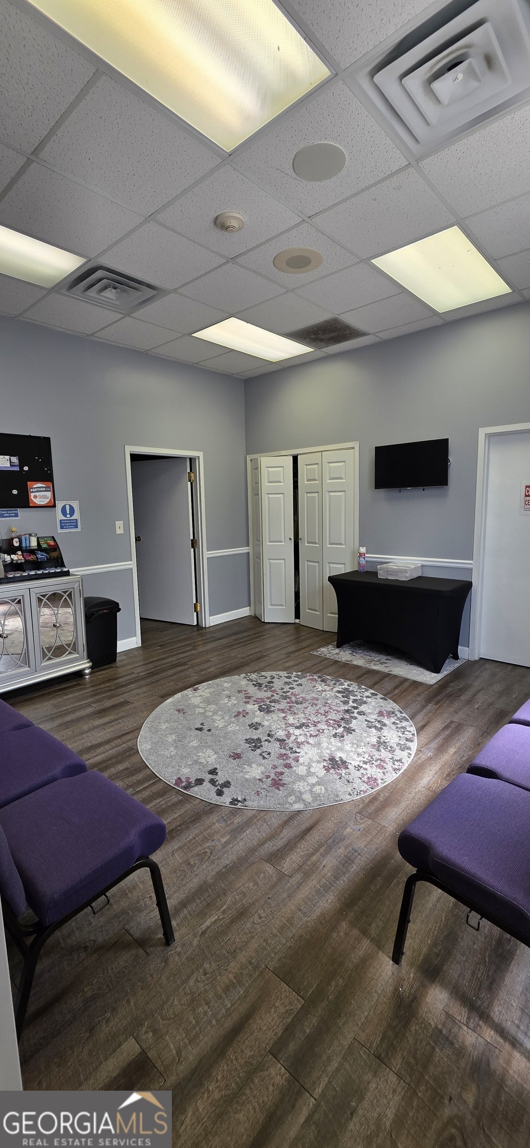 6270 Red Oak Road Atlanta, GA 30349 - Photo 28 of 43 a bedroom with furniture and a bed