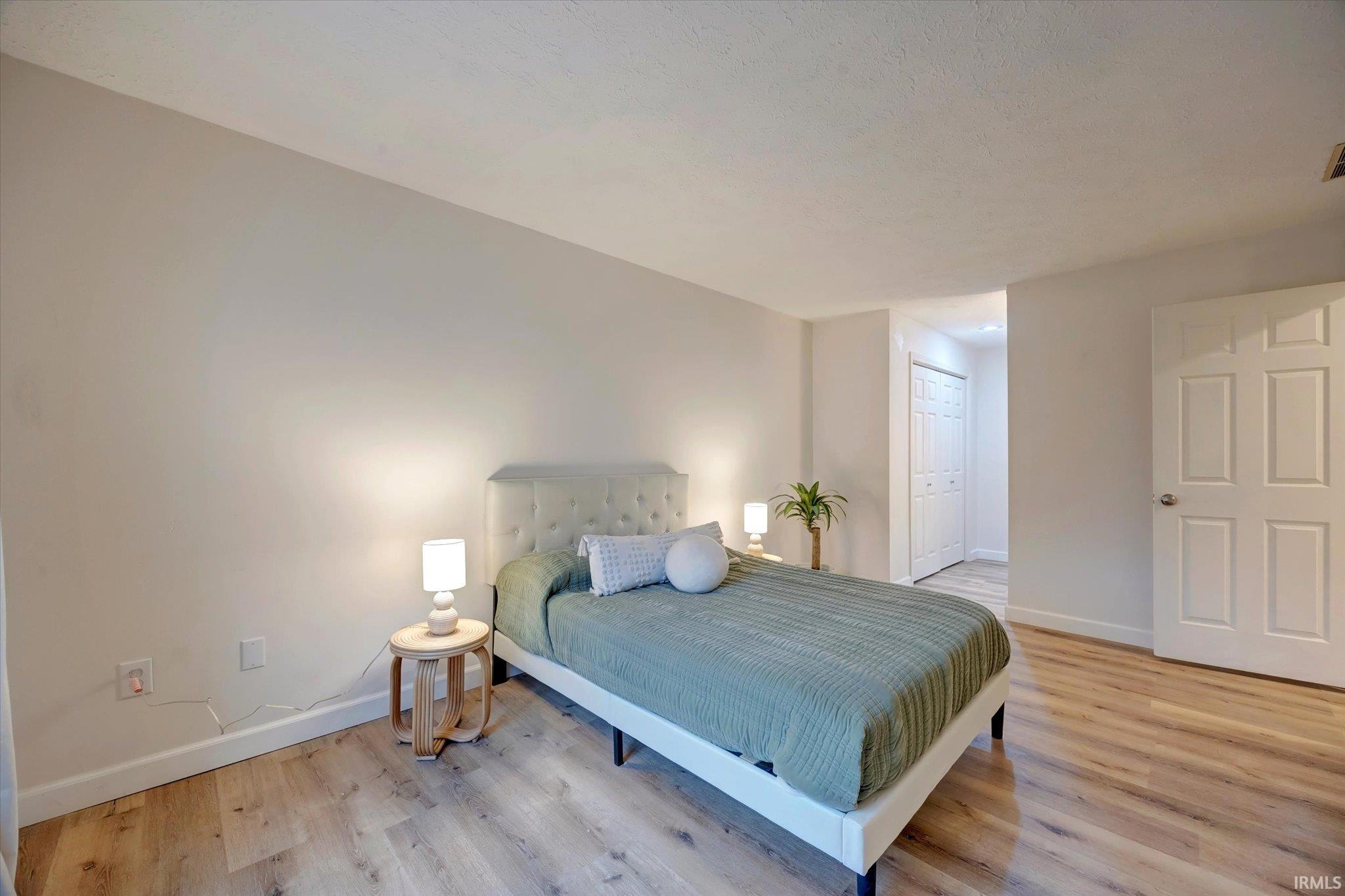 1344 South College Mall Road, Unit H2 Bloomington, IN 47401 - Photo 17 of 27 Gallery Image 17