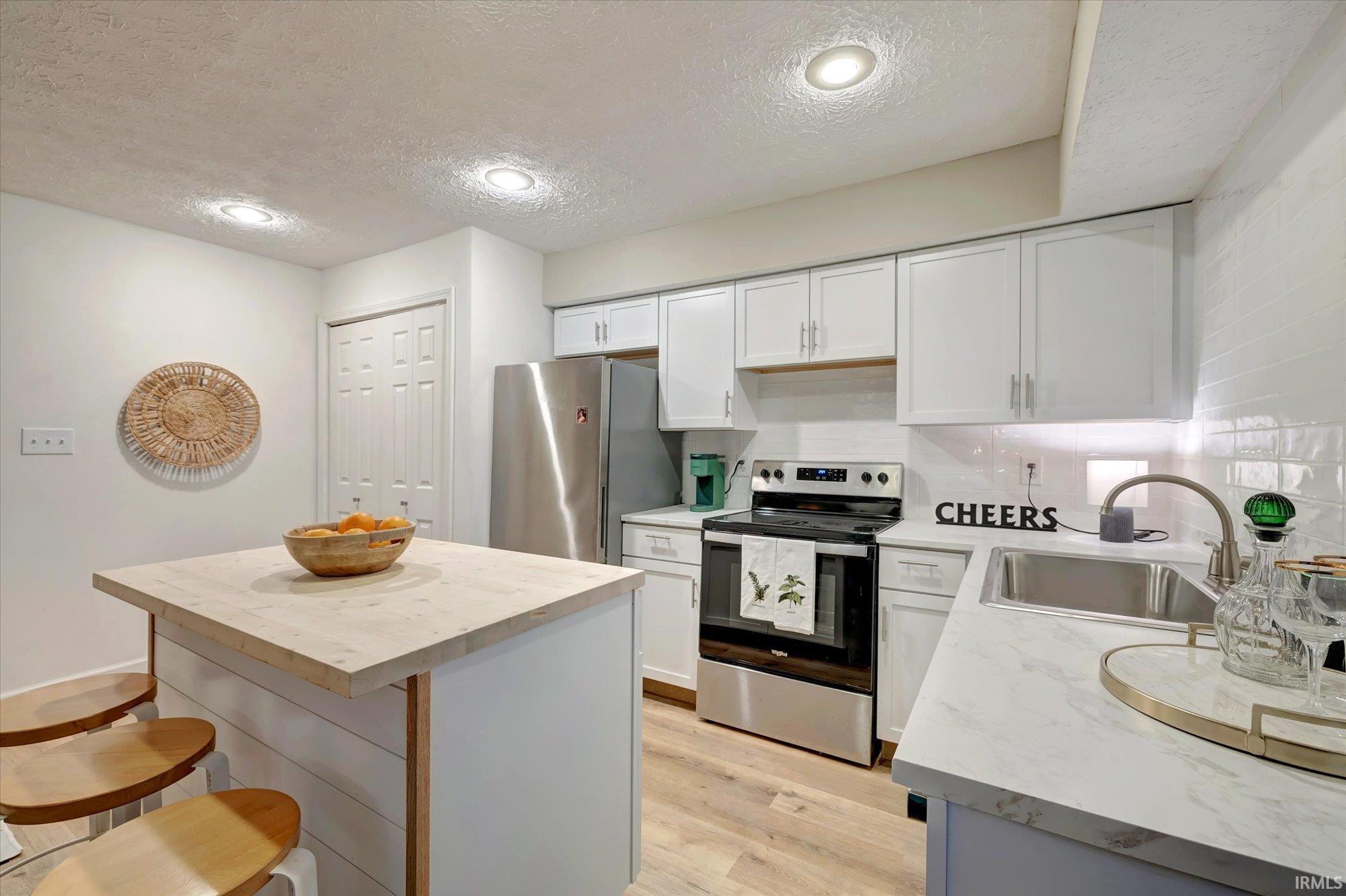 1344 South College Mall Road, Unit H2 Bloomington, IN 47401 - Photo 6 of 27 Gallery Image 6