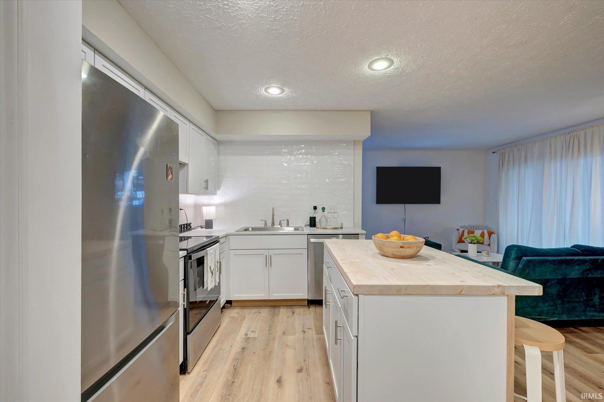 1344 South College Mall Road, Unit H2 Bloomington, IN 47401 - Photo 8 of 27 Gallery Image 8