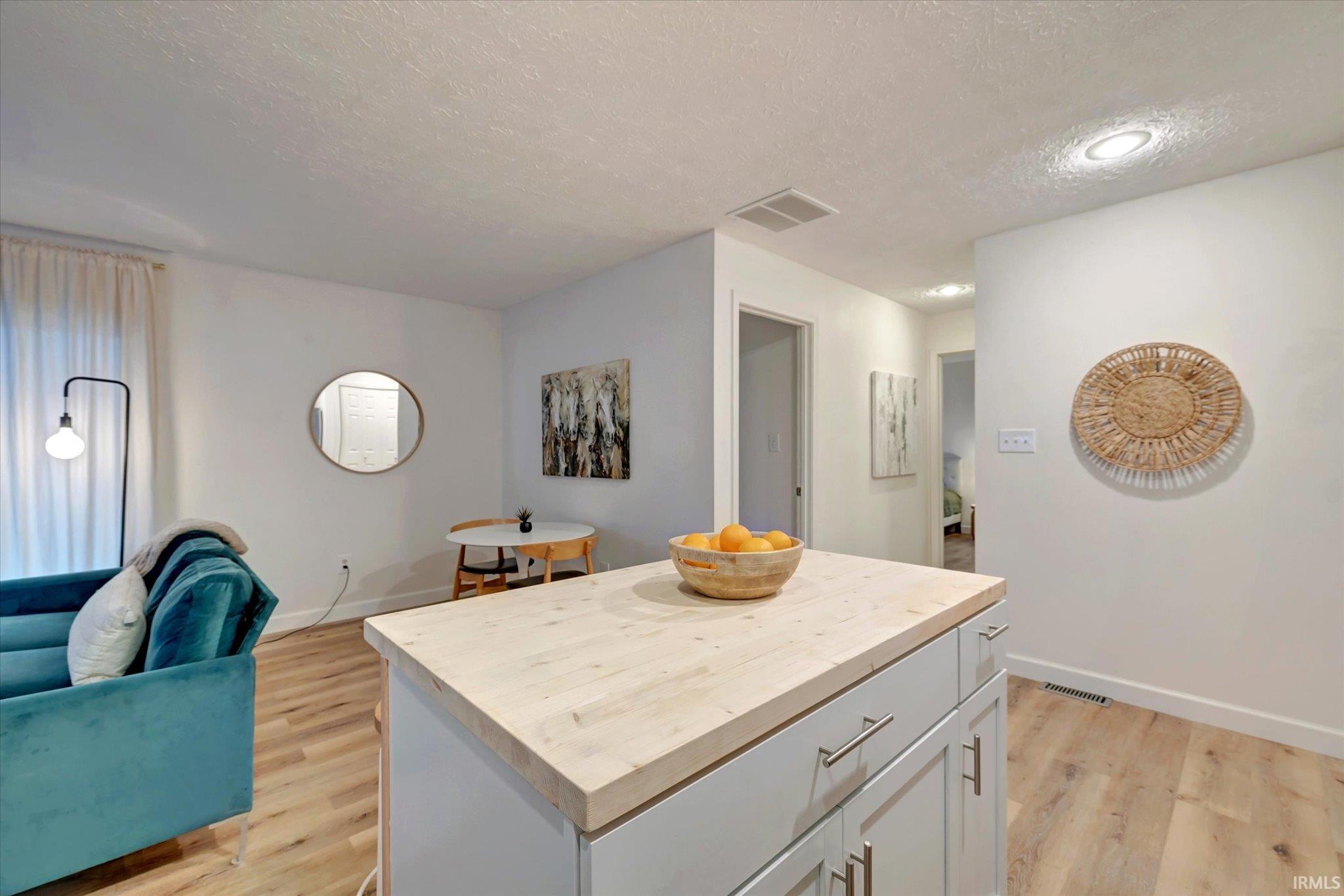 1344 South College Mall Road, Unit H2 Bloomington, IN 47401 - Photo 10 of 27 Gallery Image 10
