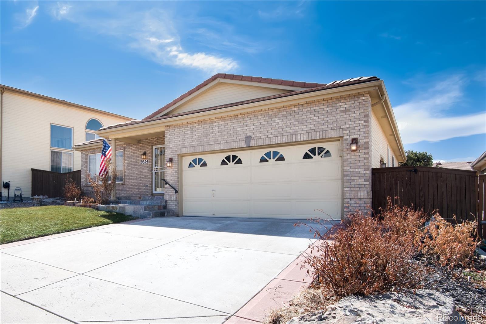 9624 Adelaide Circle Highlands Ranch, CO 80130 - Photo 4 of 36 Gallery Image 4