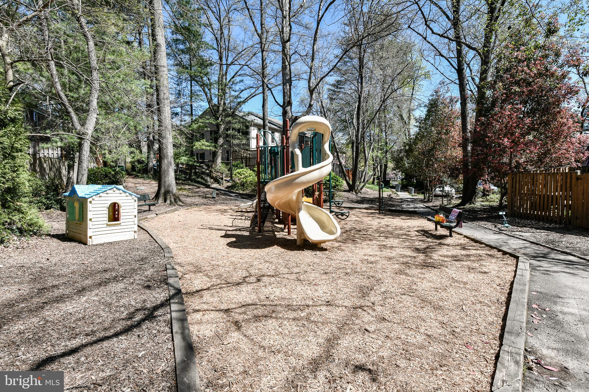 2407 Alsop Court Reston, VA 20191 - Photo 42 of 44