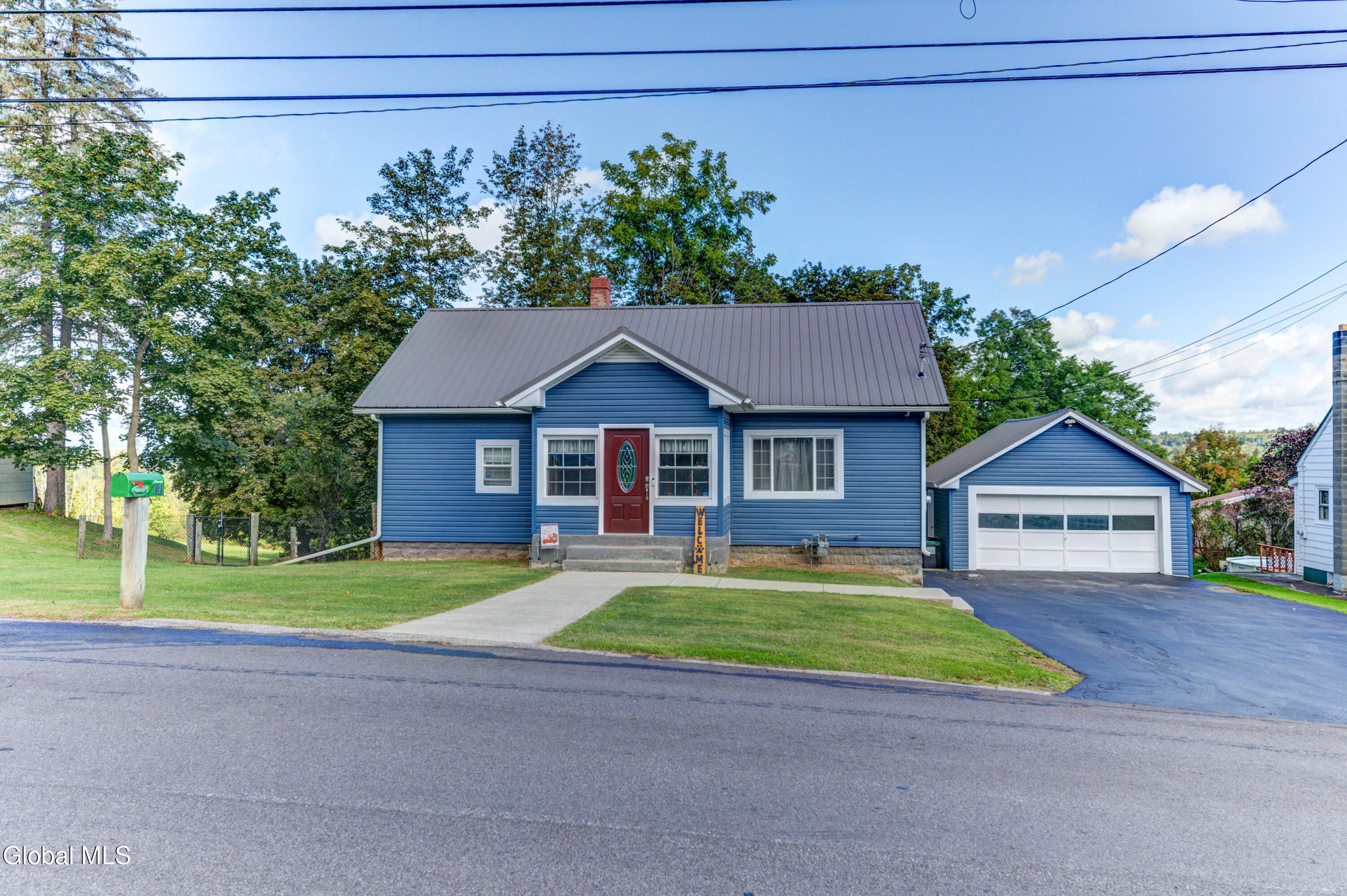 14 Ridge Road Canajoharie, NY 13317 - Photo 1 of 44 Front