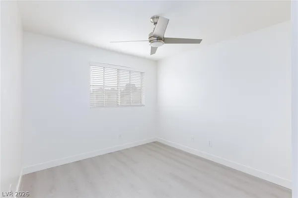 $2,700 | 8478 Prince Of Tides Court, Las Vegas, NV 89113