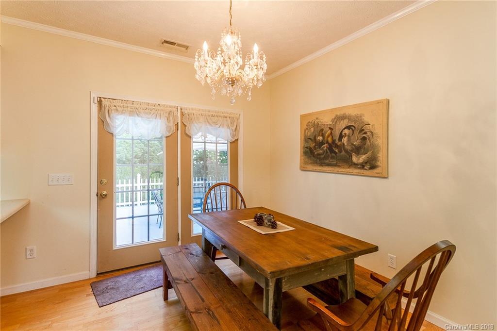396 Patton Cove Road Swannanoa, NC 28778 - Photo 11 of 36 Gallery Image 11