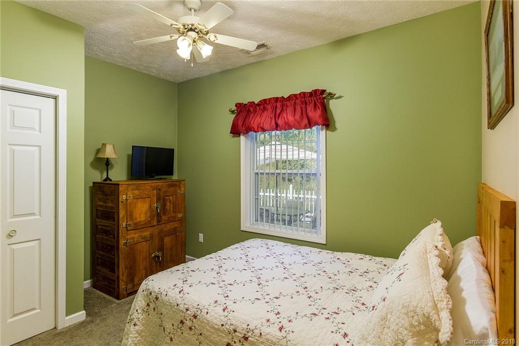 396 Patton Cove Road Swannanoa, NC 28778 - Photo 17 of 36 Gallery Image 17