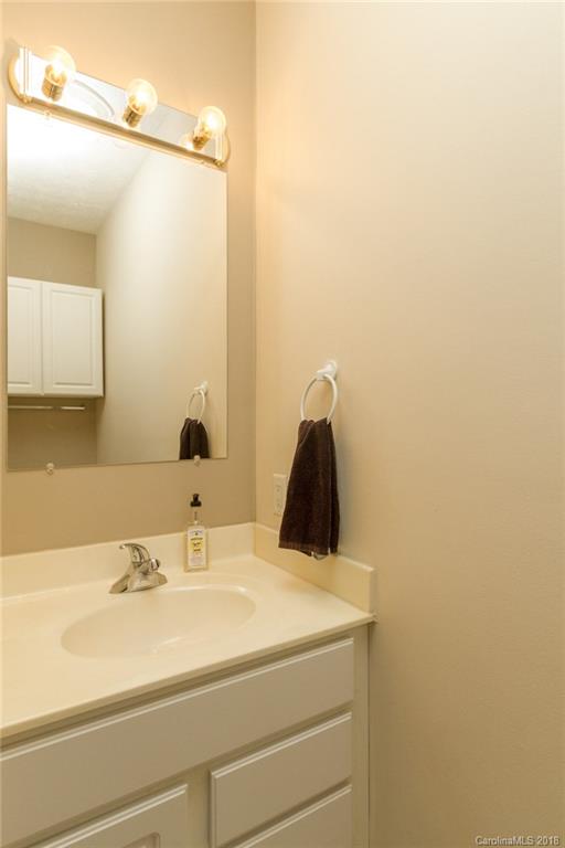 396 Patton Cove Road Swannanoa, NC 28778 - Photo 19 of 36 Gallery Image 19