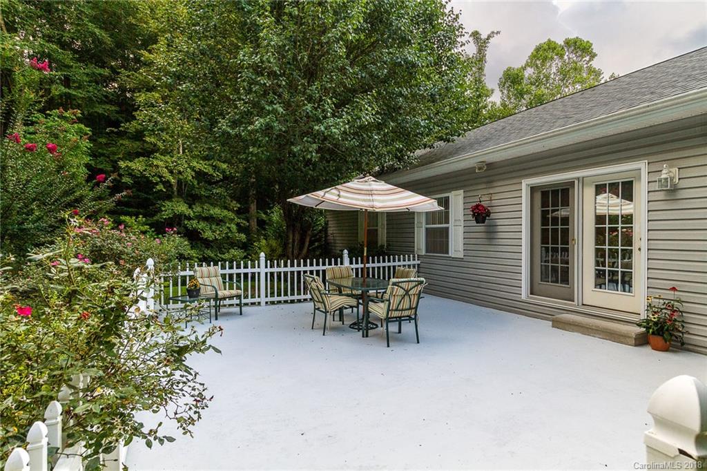 396 Patton Cove Road Swannanoa, NC 28778 - Photo 23 of 36 Gallery Image 23