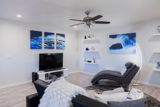 1301 Sims Street Ridgecrest, CA 93555 - Photo 14 of 32