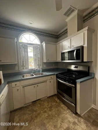 $2,000 | 2105 Rail Court, New Bern, NC 28560