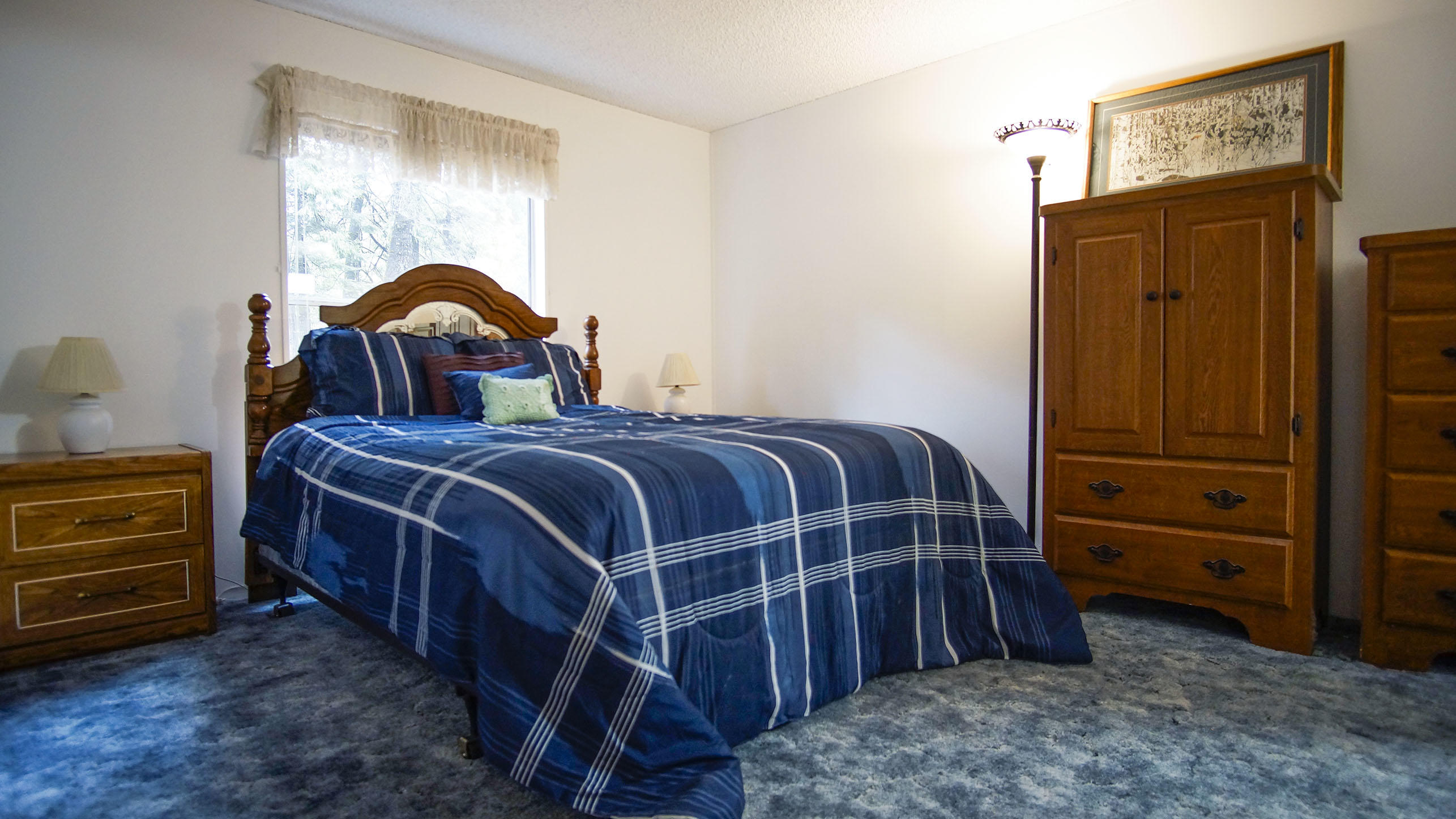 8497 Starlite Pines Road Shingletown, CA 96088 - Photo 18 of 22 Master Bedroom