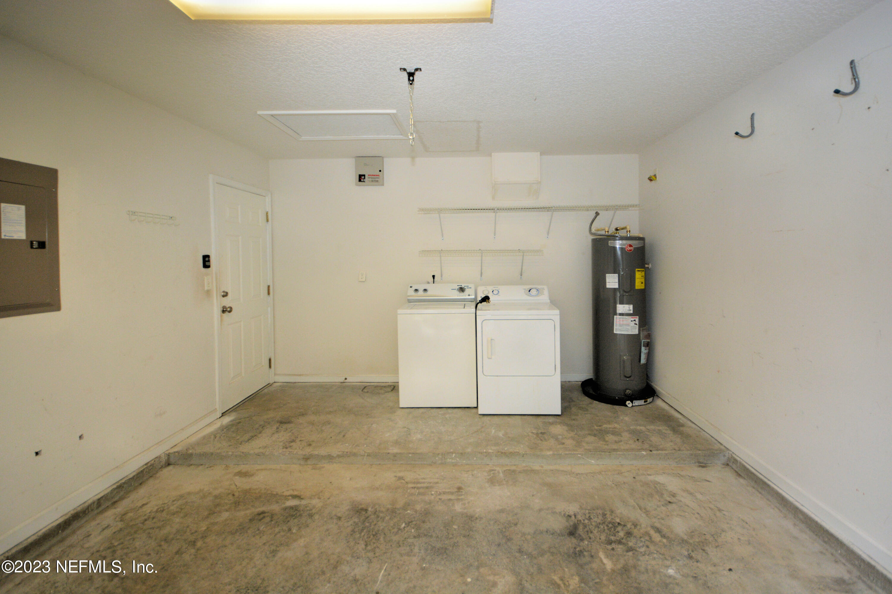 8548 Newton Road Jacksonville, FL 32216 - Photo 6 of 16 garage / laundry