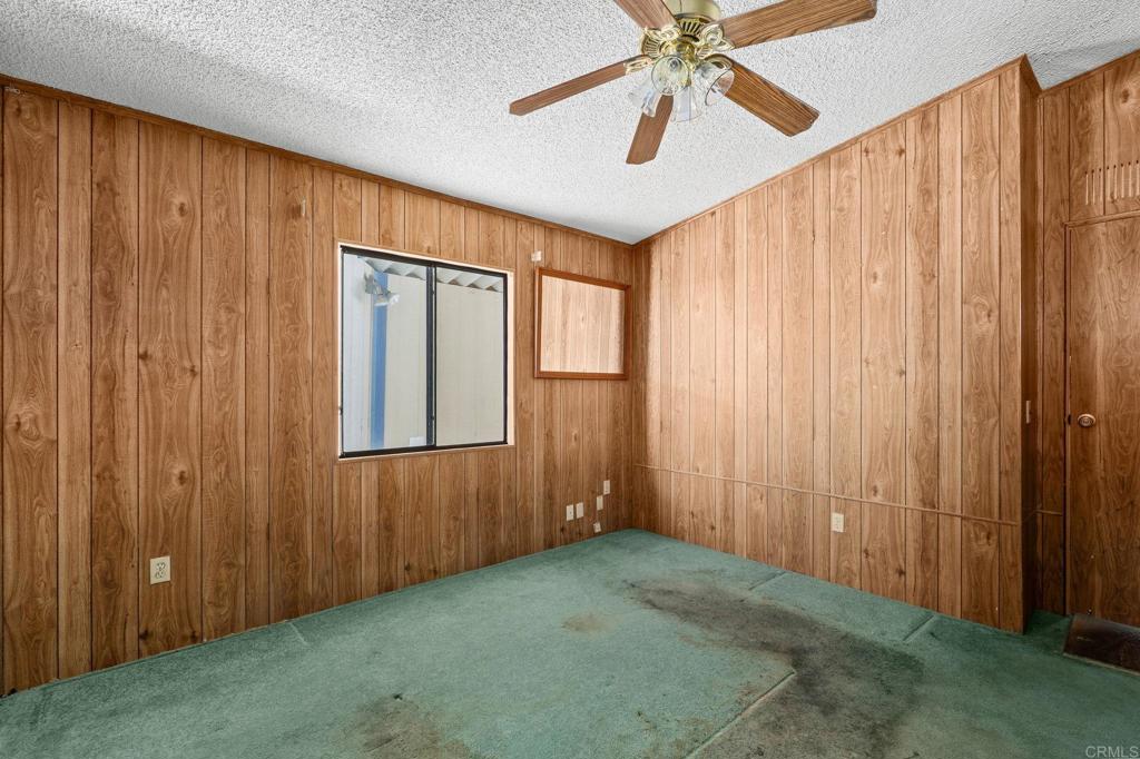 11949 Riverside Drive, Unit 23 Lakeside, CA 92040 - Photo 21 of 35 a view of an empty room and window