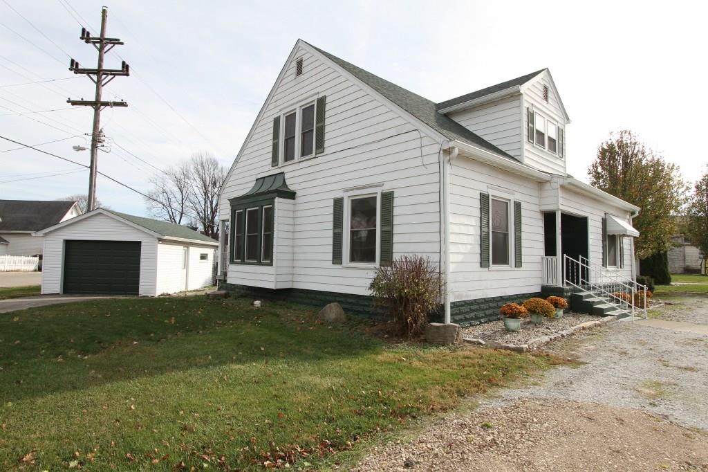 106 North County Line Road St. Paul, IN 47272 - Photo 2 of 21 Gallery Image 2