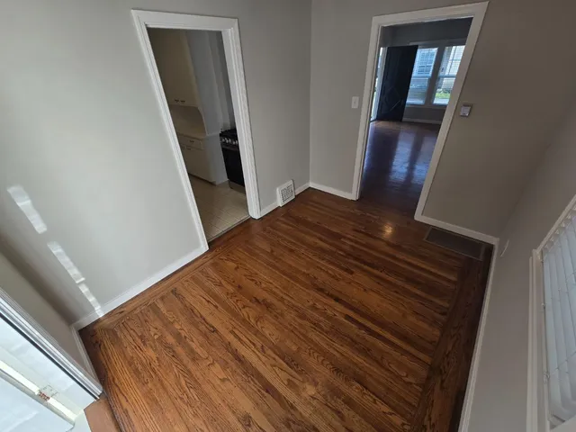 $2,950 | 1218 Bellevue Avenue, Unit 4, Burlingame, CA 94010