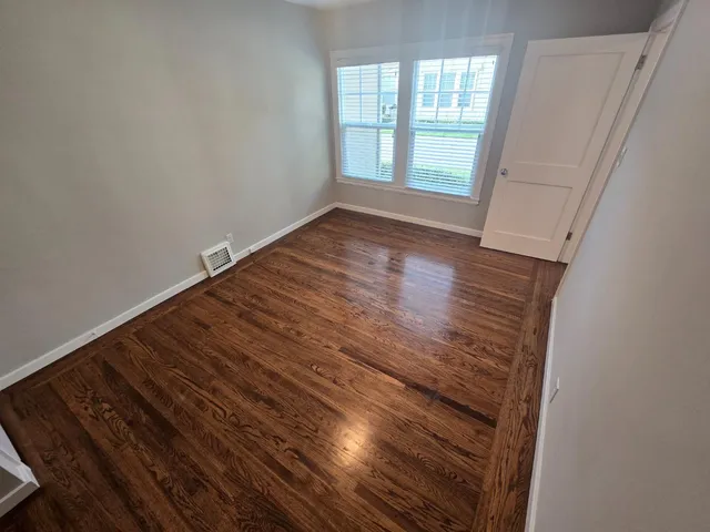 $2,950 | 1218 Bellevue Avenue, Unit 4, Burlingame, CA 94010