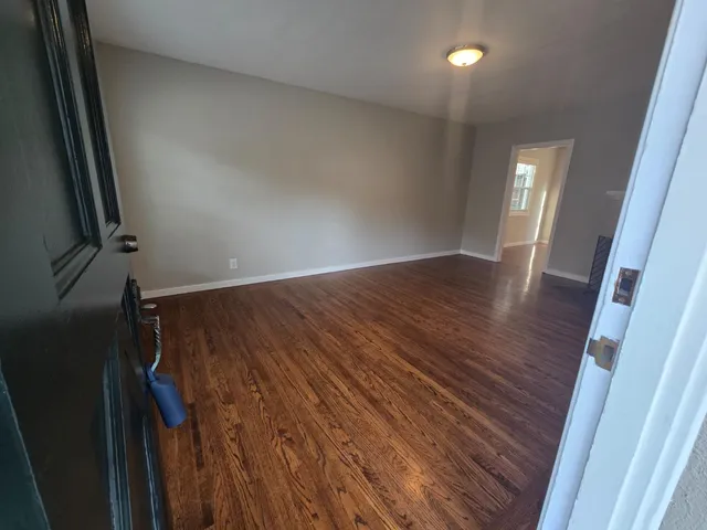 $2,950 | 1218 Bellevue Avenue, Unit 4, Burlingame, CA 94010