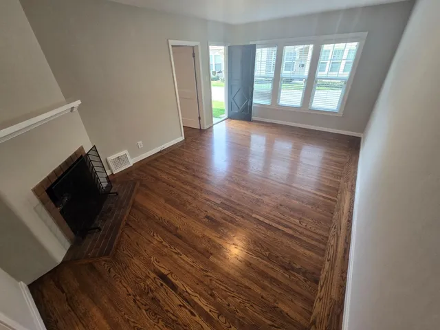 $2,950 | 1218 Bellevue Avenue, Unit 4, Burlingame, CA 94010