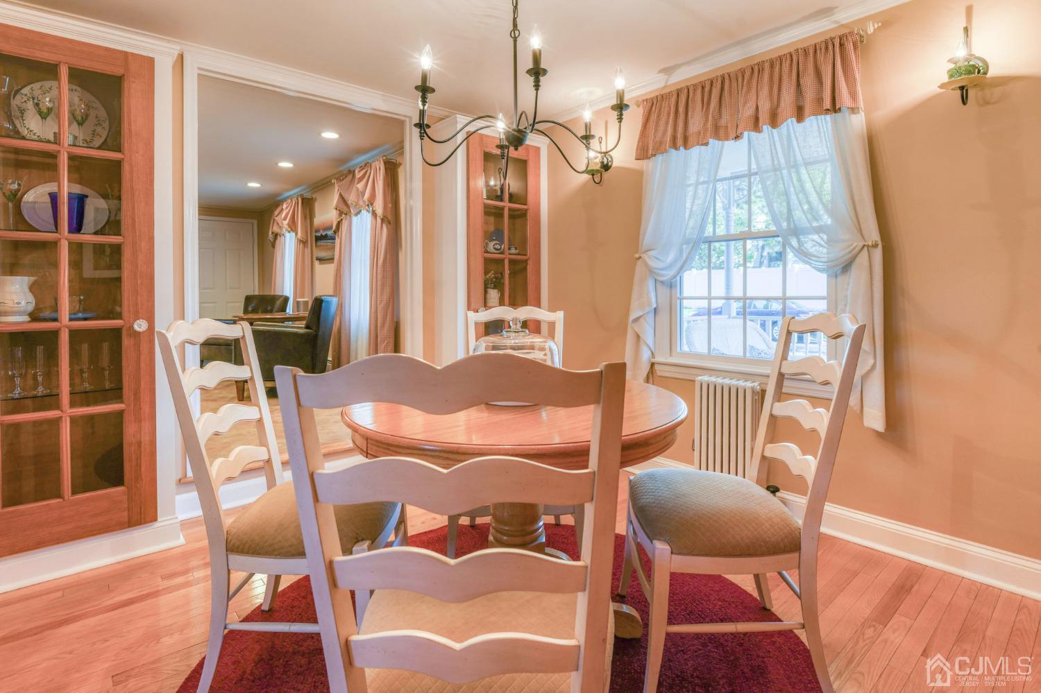 77 1st Street Edison, NJ 08837 - Photo 13 of 50