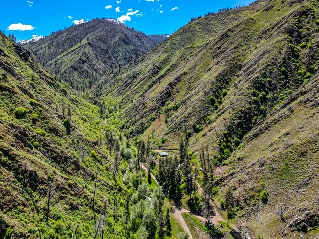 $549,000 | 360 Lake Creek, Riggins, ID 83549