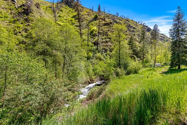 $549,000 | 360 Lake Creek, Riggins, ID 83549